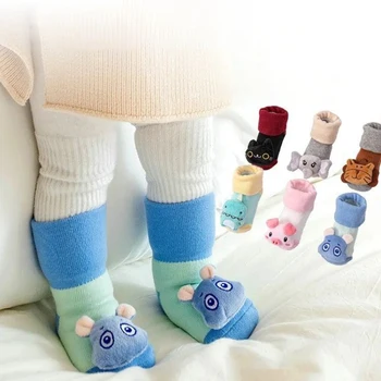 Весенне-осенние Детские носки с героями мультфильмов для девочек и мальчиков, Динозавр, Лев, нескользящие Мягкие хлопковые домашние носки-носки для младенцев 0-12 месяцев