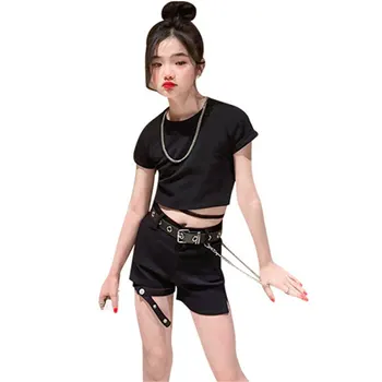 Детская одежда, костюм для девочек, укороченный топ с ремешками в стиле хип-хоп + шорты с поясом-цепочкой, модная уличная одежда, детский комплект из двух предметов, наряды